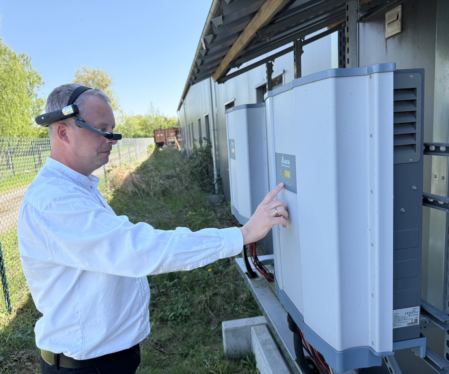 Video-Remote-Support unterstützt in Echtzeit in Handwerksberufen, Beispiel Solateur